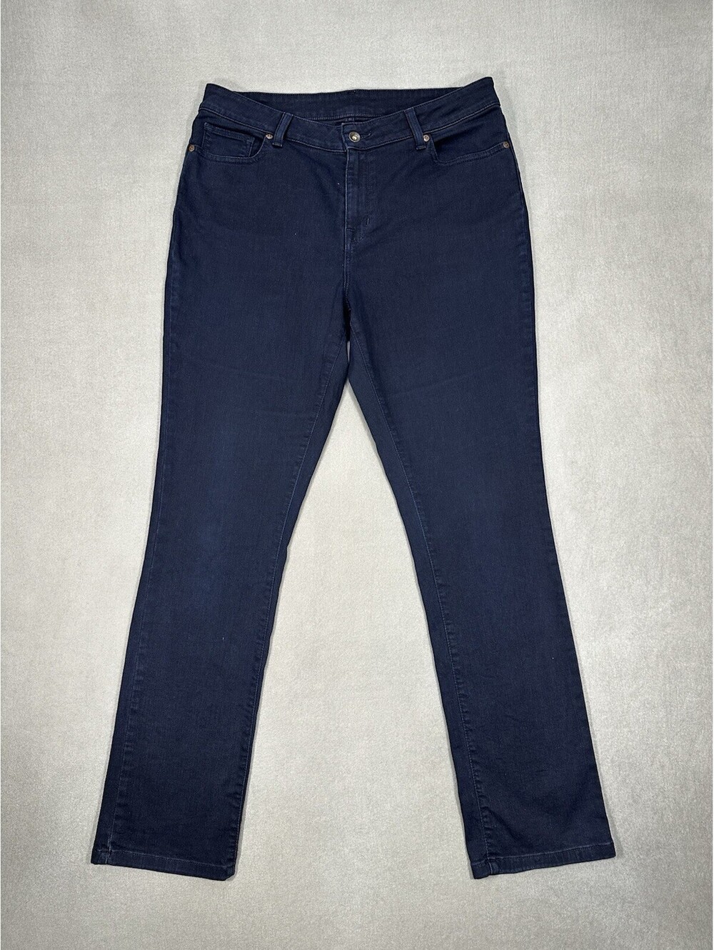 L.L.Bean Favorite Fit Womens Jeans Size 14 Dark Wash Straight Leg Stretch